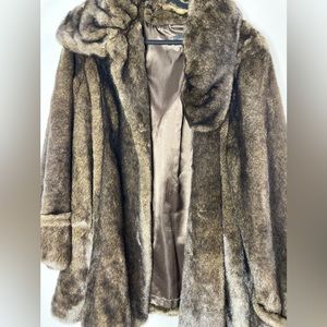 Fur coat - speechless to let her go.